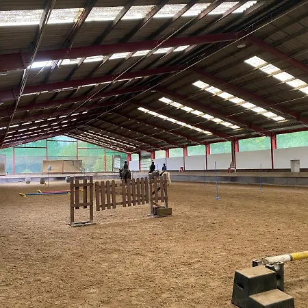 Kemping Equi-art Reitanlage Schwall